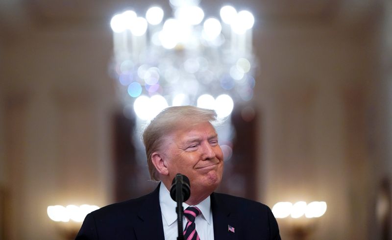 © Reuters. U.S. President Trump delivers a statement on acquittal in Senate impeachment trial at White House in Washington