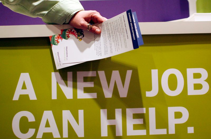 © Reuters. 米雇用統計、1月は22.5万人増へ加速　失業率は3.6％に小幅悪化