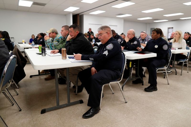 © Reuters. Members of the Berkeley County Sheriff's Office take part in a training session on human trafficking at the Berkeley County Emergency Services Training Center in Moncks Corner