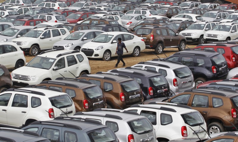 BREAKINGVIEWS Los fabricantes de automóviles chinos preparan el acelerón en India