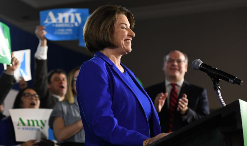 Campanha de Amy Klobuchar eleva arrecadação e mira novas disputas democratas