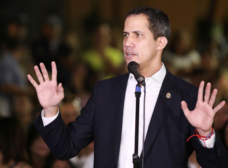 Venezuela detém tio de líder opositor Guaidó em aeroporto de Caracas