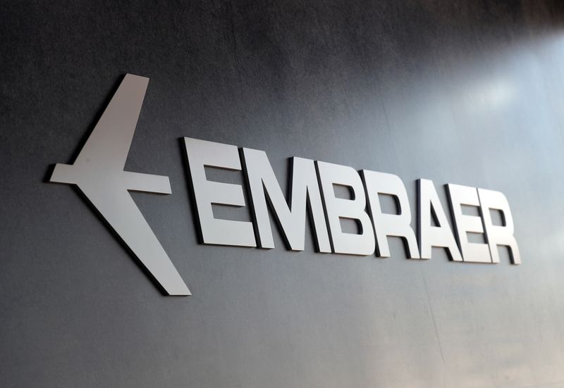 Prosecutors challenge antitrust approval of Boeing-Embraer tie-up