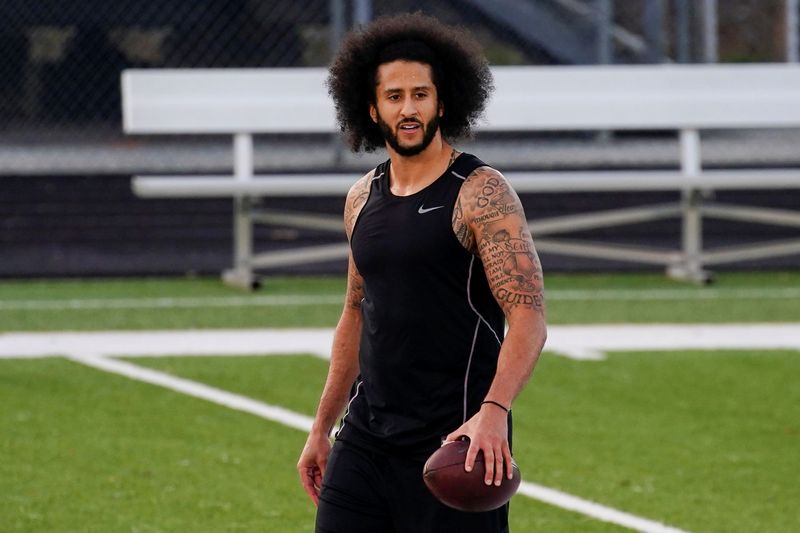 Kaepernick writing memoir about decision to protest during national anthem
