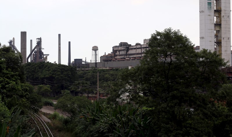 Usiminas não tem previsão de retomada de usina de Cubatão antes de 2024