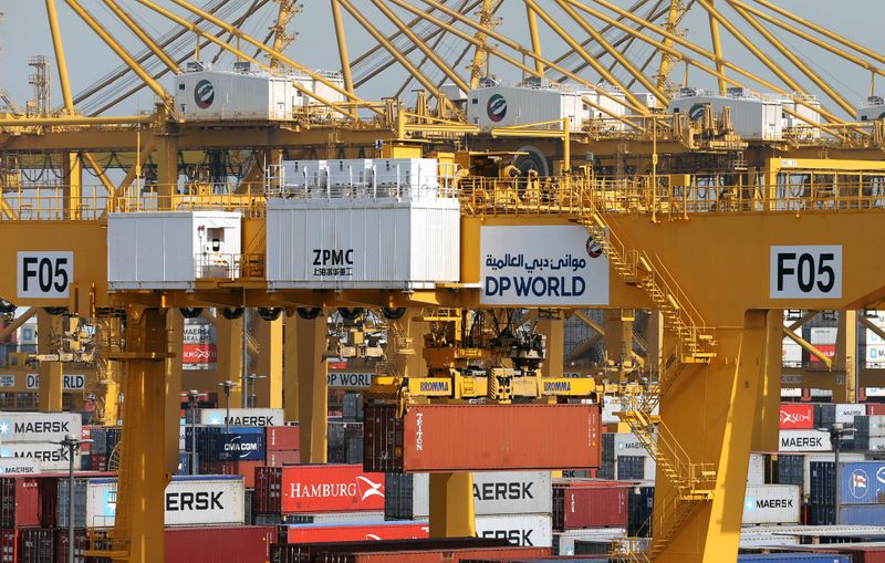 © Reuters. FILE PHOTO:  General view of a stock yard of DP World's fully automated Terminal 2 at Jebel Ali Port in Dubai