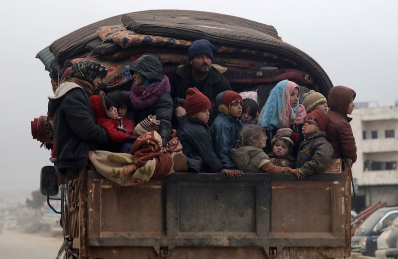 © Reuters. الأمم المتحدة: نزوح نحو 875 ألفا بسبب الهجوم السوري المدعوم من روسيا