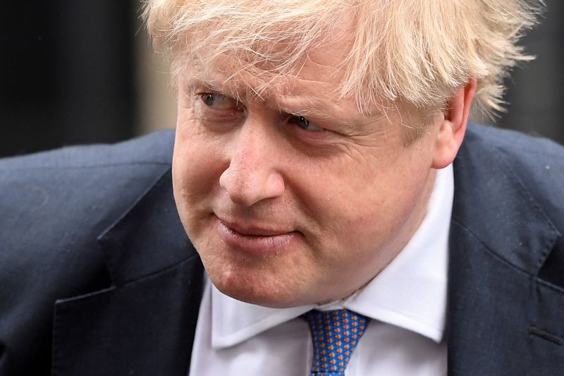 © Reuters. FILE PHOTO: Britain's Prime Minister Boris Johnson arrives at Downing Street in London