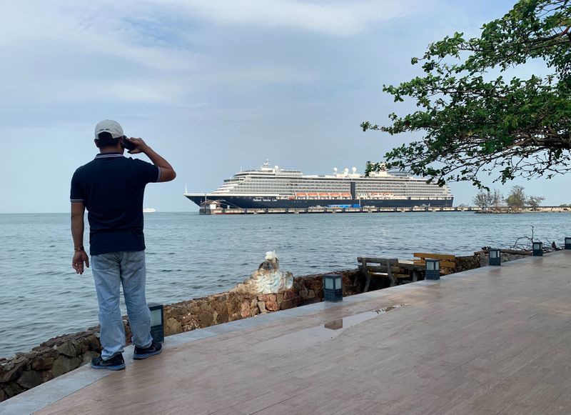 More passengers to leave cruise ship in Cambodia after coronavirus tests