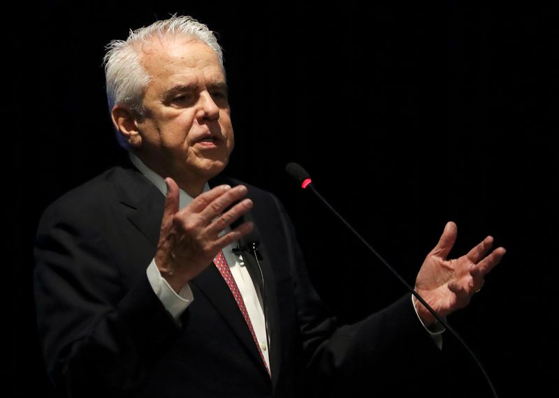 CEO da Petrobras critica atividades &quot;terroristas&quot; contra trabalhador da empresa