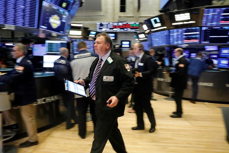 Borsa Usa, Wall Street negativa dopo iniziale tentativo rimbalzo