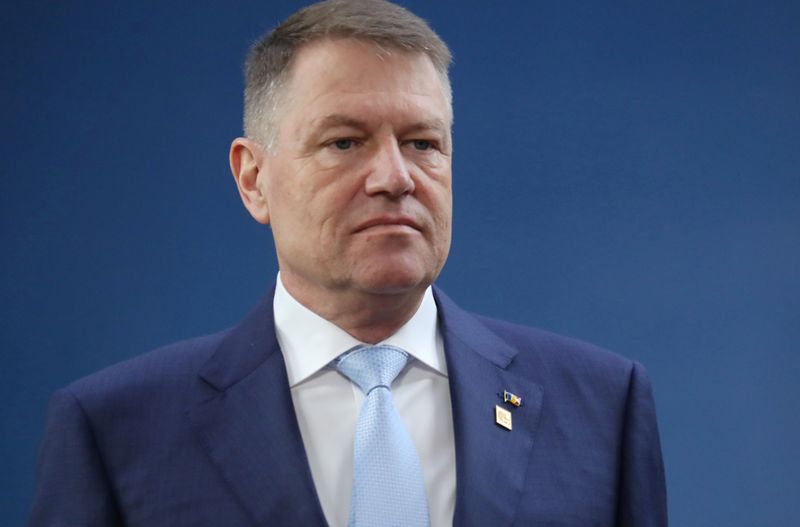 Romania president launches new consultations to form government