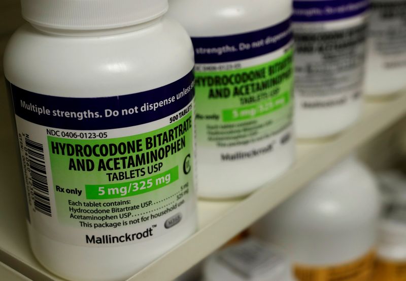 Mallinckrodt agrees to $1.6 bln opioid settlement, unit to seek bankruptcy