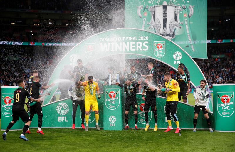 © Reuters. مانشستر سيتي يواصل الهيمنة على لقب كأس رابطة الأندية