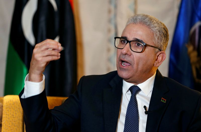 وزير: حكومة الوفاق الوطني الليبية ستتحول من الدفاع &quot;للهجوم&quot;