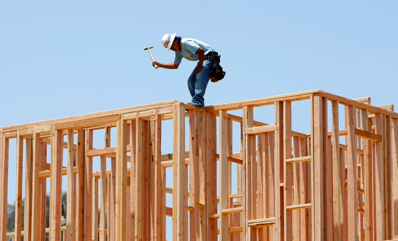 Gastos com construção nos EUA sobem a máxima recorde em janeiro