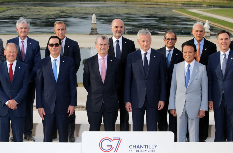 Ministros das Finanças do G7 planejam telefonema na terça-feira para falar de coronavírus, dizem fontes