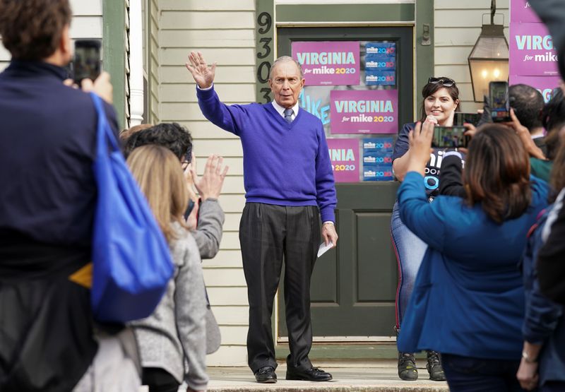 © Reuters. U.S. Democratic presidential candidate Michael Bloomberg campaigns in Virginia