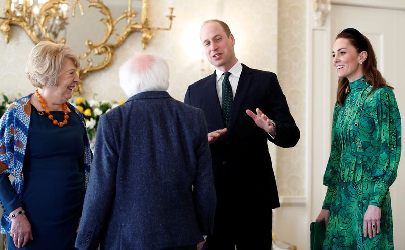 © Reuters. Britain's Prince William and Catherine visit Ireland