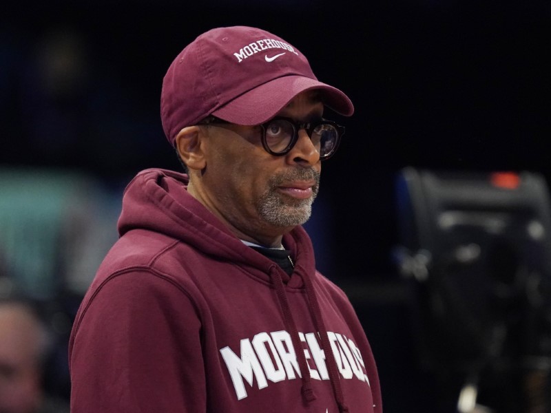 Spike Lee 'done' with Knicks for the season