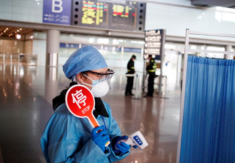 Investigadores identifican dos tipos de coronavirus, disminuyen los casos China