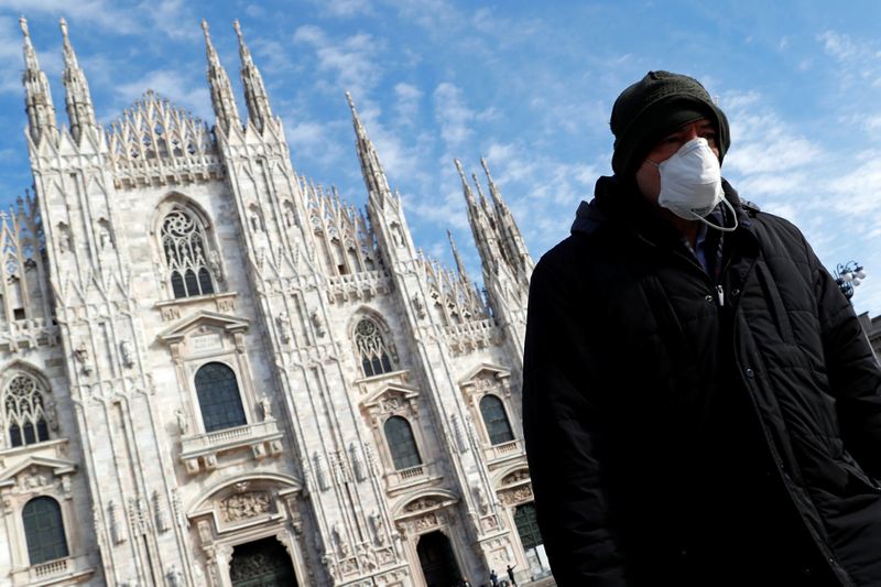 © Reuters. イタリア、景気支援策を50億ユーロに増額も　新型ウイルスで