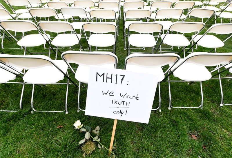 Empty chairs for MH17 victims outside Russia's Hague Embassy