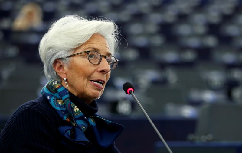 © Reuters. FILE PHOTO: European Central Bank President Lagarde addresses the European Parliament in Strasbourg