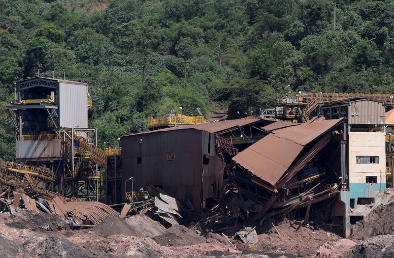 Vale diz que talude de mina Gongo Soco segue deslizando; avalia possíveis impactos
