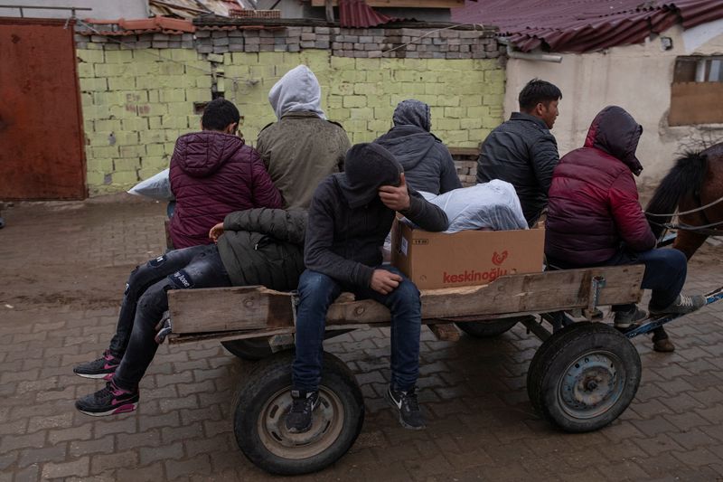 © Reuters. تركيا تتحدى الضغوط الأوروبية وتقول إنها ستستضيف قمة حول الهجرة