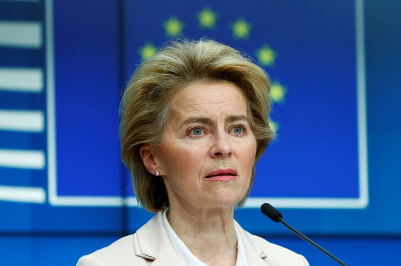 © Reuters. FILE PHOTO: EU Council President Charles Michel and EU Commission President von der Leyen hold a news conference following a meetig with Turkish President Tayyip Erdogan in Brussels