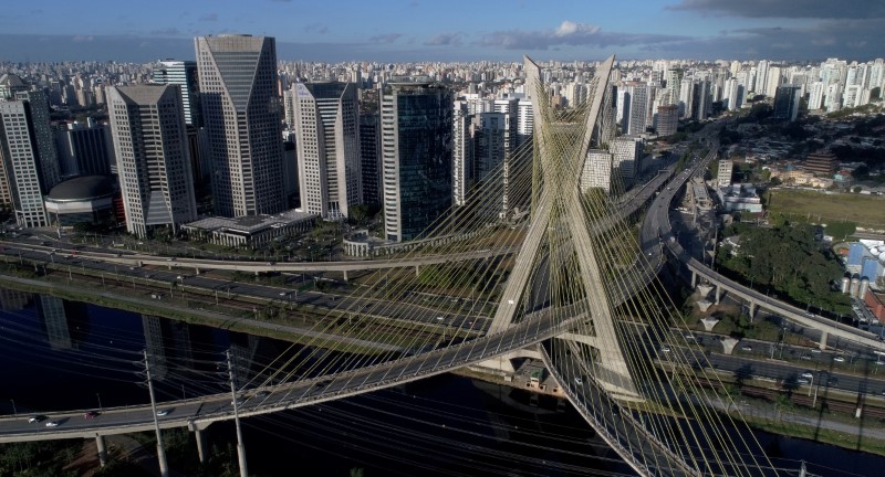 Brasil vai aderir a programa de investimento dos EUA que tenta frear influência chinesa na América Latina