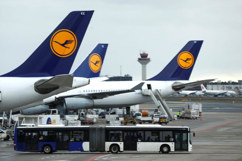 Coronavirus halts Lufthansa's sale of international catering operations: sources