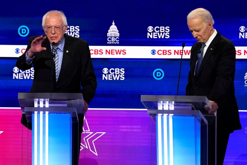 El debate ofrece a Biden y Sanders una oportunidad de salvar la división en los demócratas