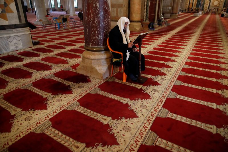 © Reuters. دائرة الأوقاف الإسلامية: إغلاق المسجد الأقصى بسبب فيروس كورونا
