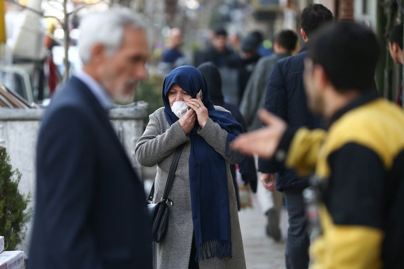 Iran's death toll from coronavirus reaches 724, says health official