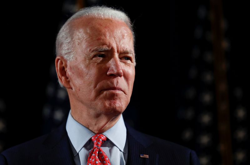 Biden gets backing from largest U.S. teachers union