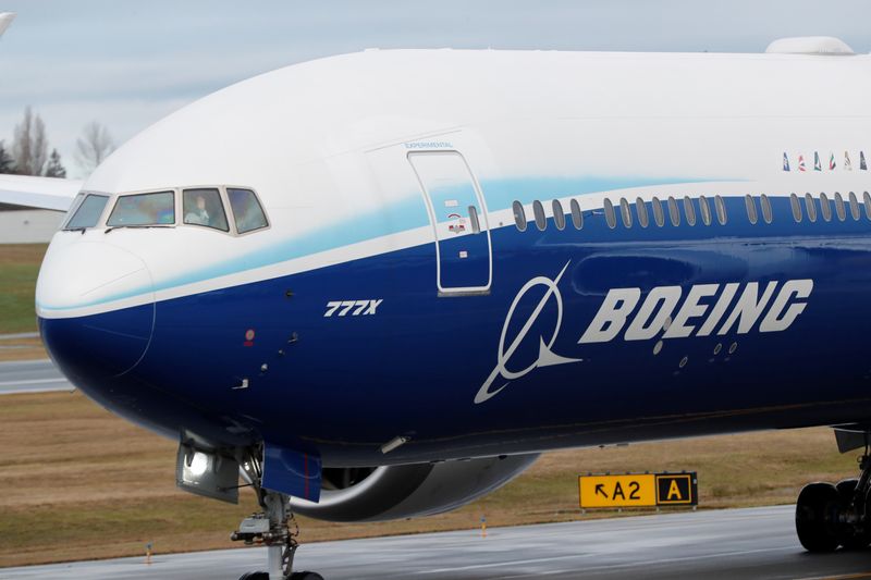 © Reuters. Boeing stages the first flight of its 777X plane outside Seattle