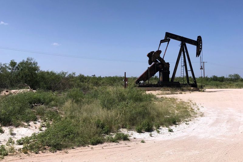 U.S. shale oil output to rise to record 9.08 million barrels per day in April - EIA