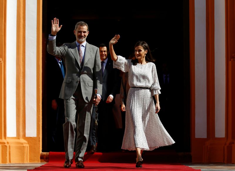البيت الأبيض: تأجيل زيارة العاهل الإسباني وزوجته