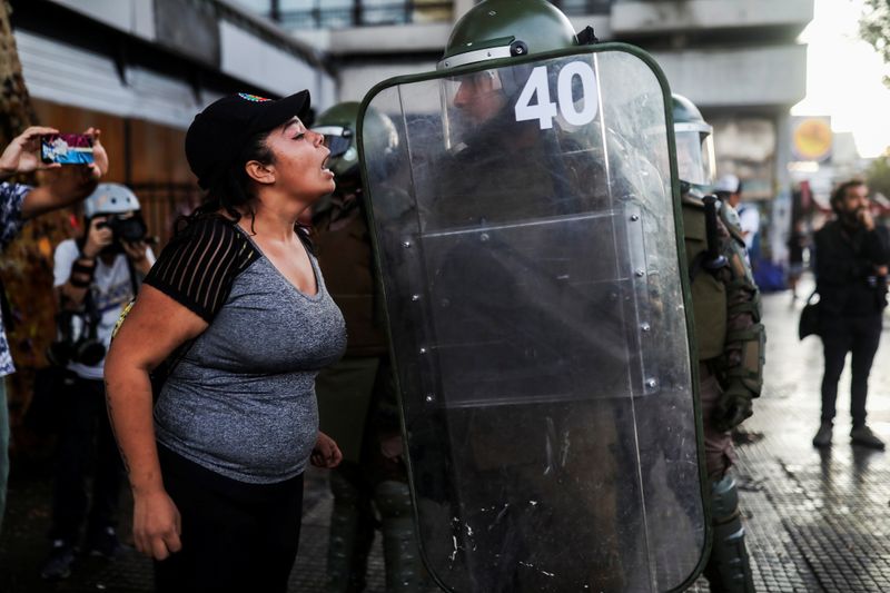 Economia do Chile encolhe 2,1% no 4º tri de 2019, PIB anual cresce apenas 1,1% com protestos