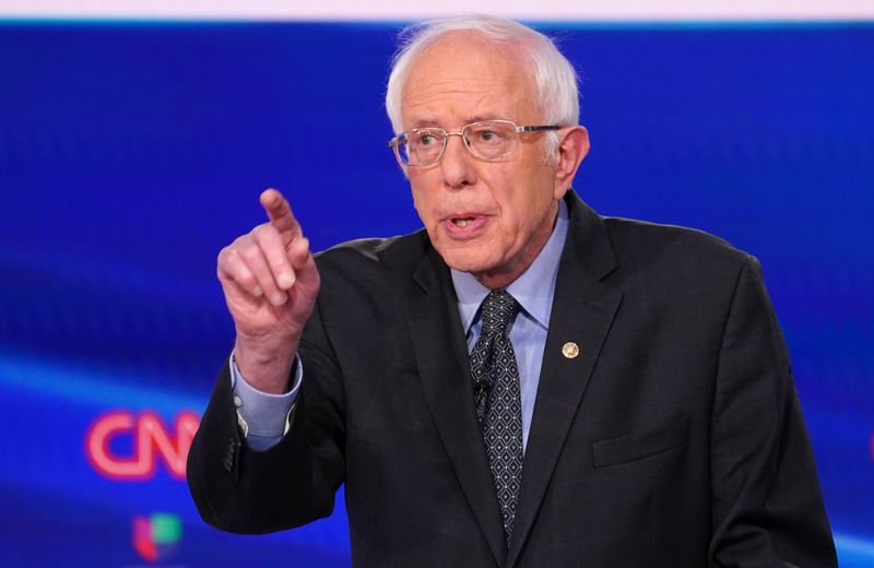 © Reuters. Democratic U.S. presidential candidate Senator Bernie Sanders speaks at the 11th Democratic candidates debate of the 2020 U.S. presidential campaign in Washington