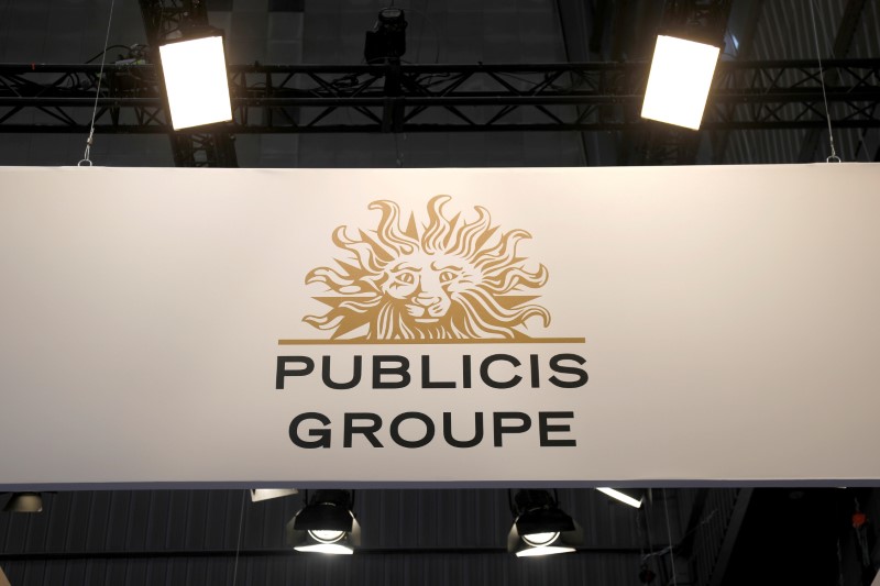 © Reuters. FILE PHOTO: Logo of Publicis is seen at VivaTech fair in Paris