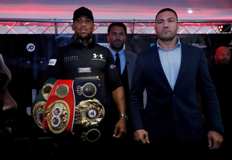 © Reuters. FILE PHOTO: Anthony Joshua and Kubrat Pulev Press Conference