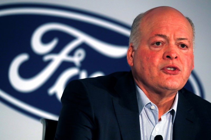 © Reuters. FILE PHOTO: Ford President and CEO Jim Hackett speaks at a news conference in New York