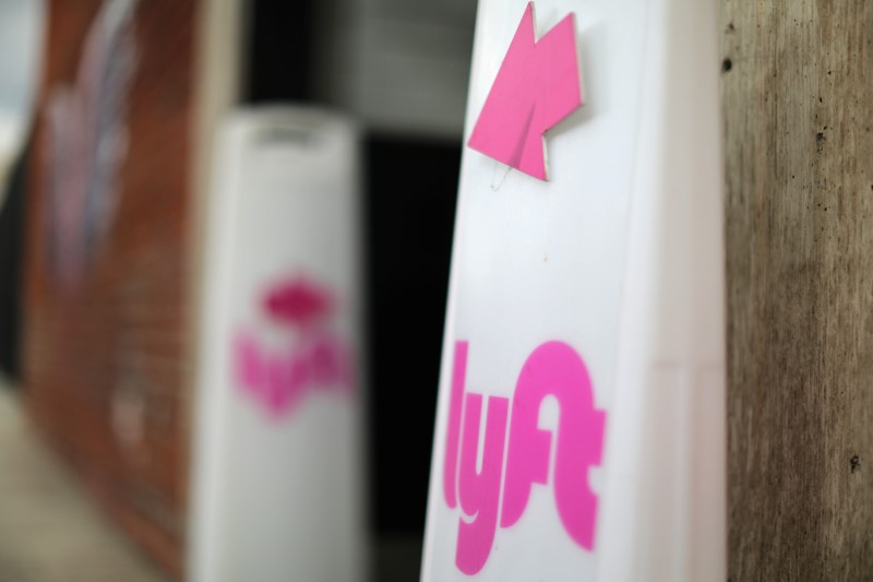 © Reuters. The Lyft <LYFT.O> Driver Hub is seen in Los Angeles