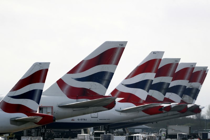 Le gouvernement britannique compte acheter des actions de compagnies aériennes, rapporte le Financial Times
