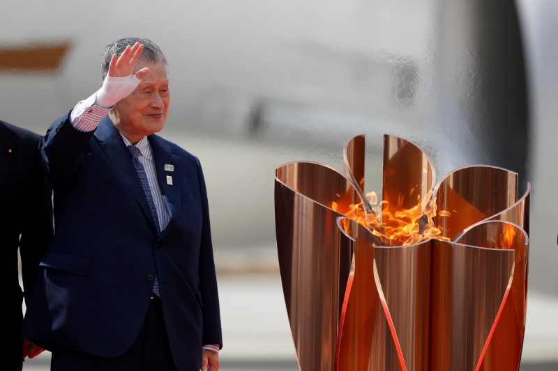 &copy; Reuters. تلفزيون: اليابان تقول إنها ستقلص مسيرة الشعلة الأولمبية
