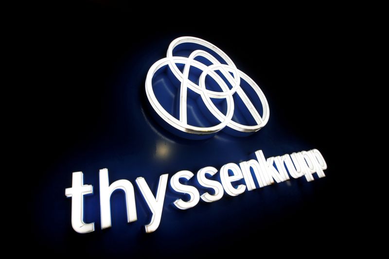 &copy; Reuters. FILE PHOTO: Thyssenkrupp&apos;s logo is seen outside elevator test tower in Rottweil