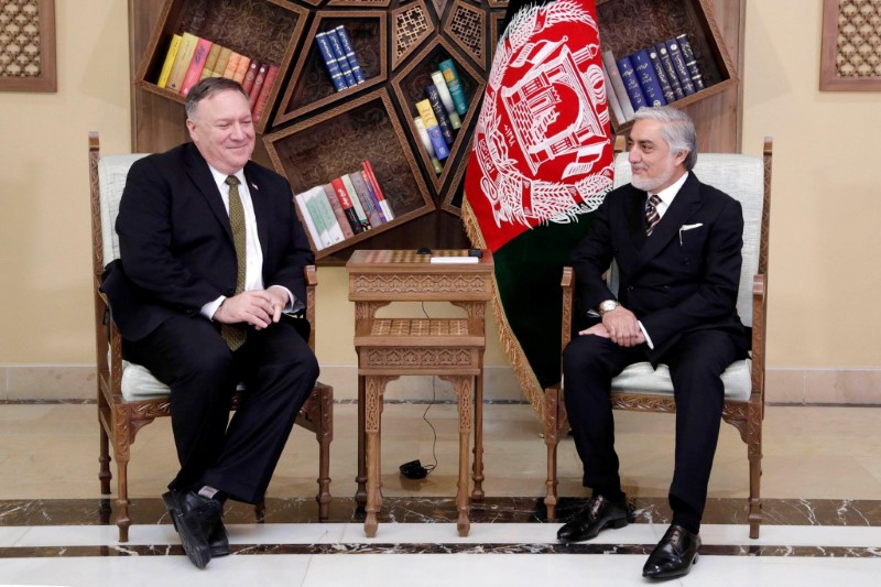 &copy; Reuters. Afghanistan&apos;s Abdullah Abdullah, President Ashraf Ghani&apos;s political rival, meets with U.S. Secretary of State Mike Pompeo in Kabul